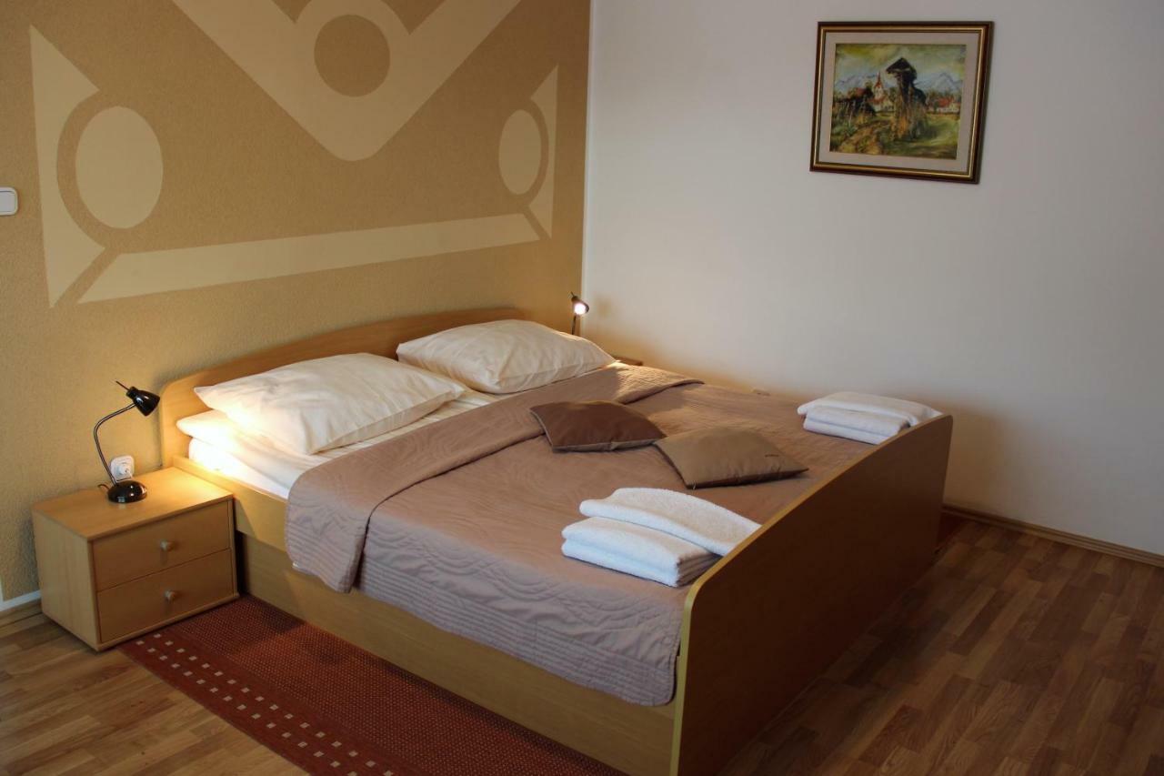 Apartments Koblar 크라니스카고라 외부 사진