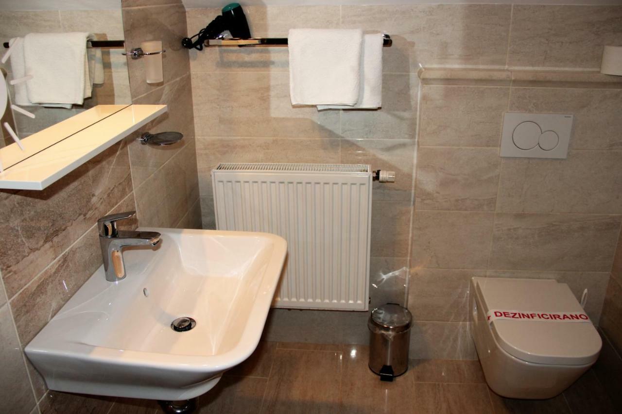 Apartments Koblar 크라니스카고라 외부 사진